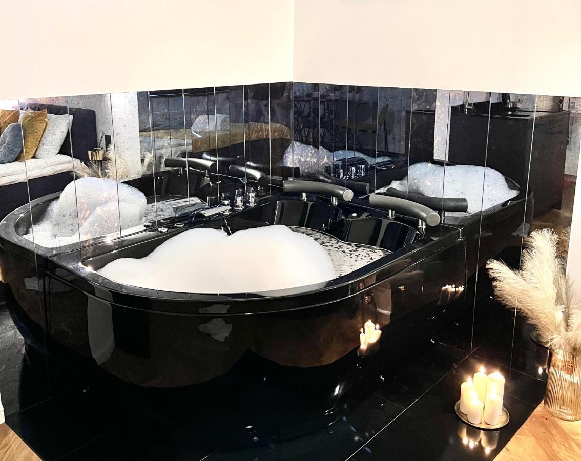 Krakow Old Town Apartment Jacuzzi - Wymeldowanie Do 13 외부 사진