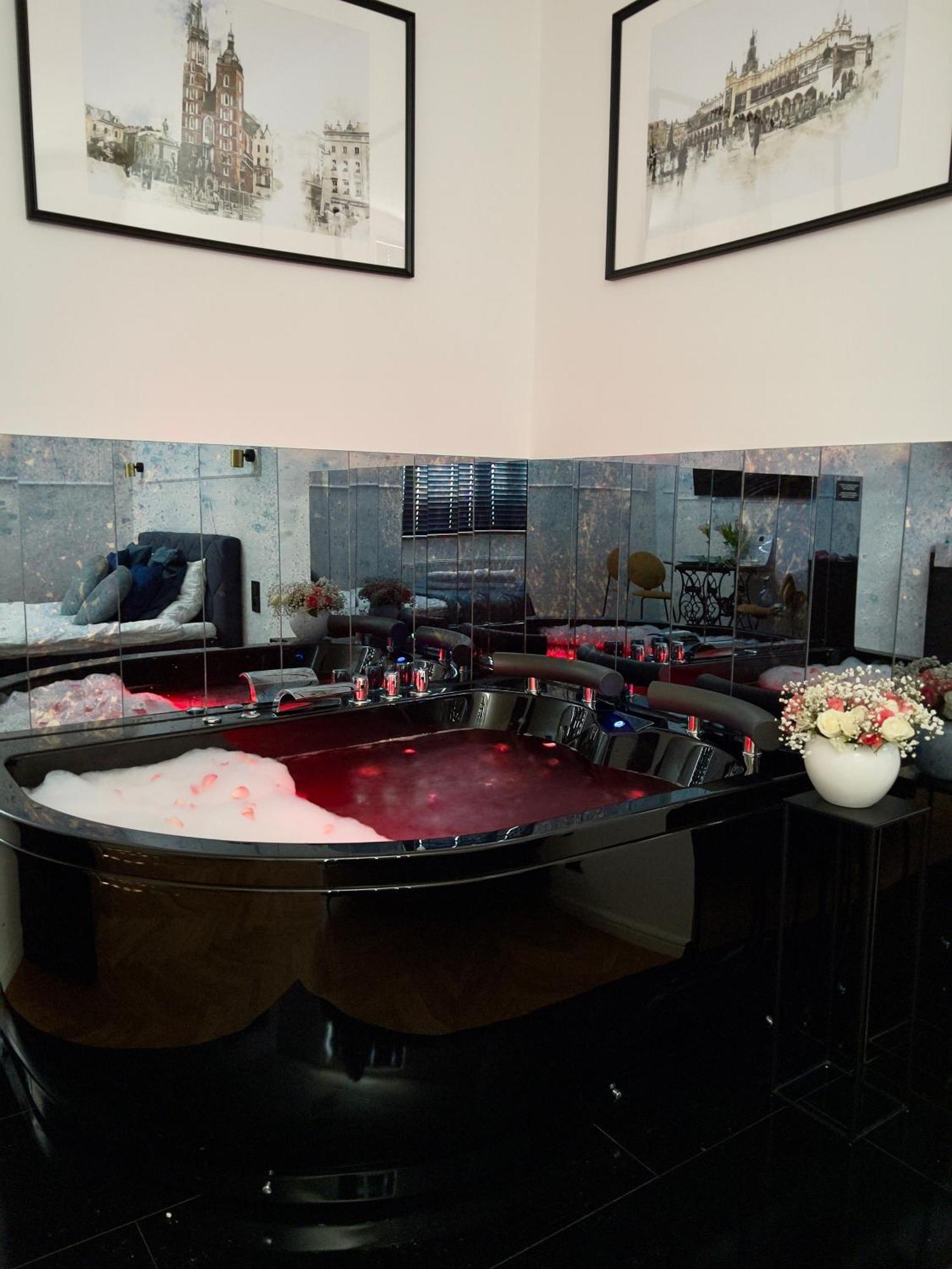 Krakow Old Town Apartment Jacuzzi - Wymeldowanie Do 13 외부 사진